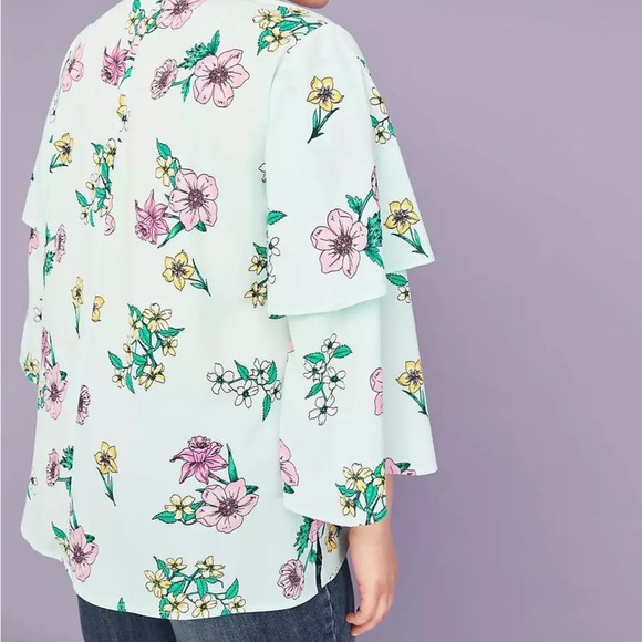 Lane Bryant Blue Floral Ruffle Sleeve V-Neck Blouse Top Size 18/20 - Picture 7 of 7
